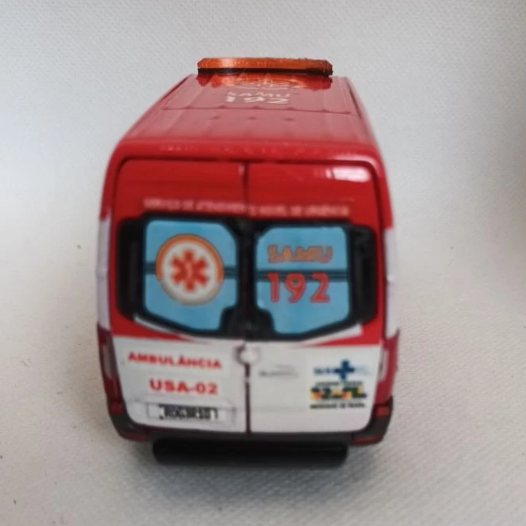Miniatura Ambulância