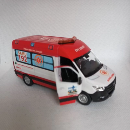 Miniatura Ambulância